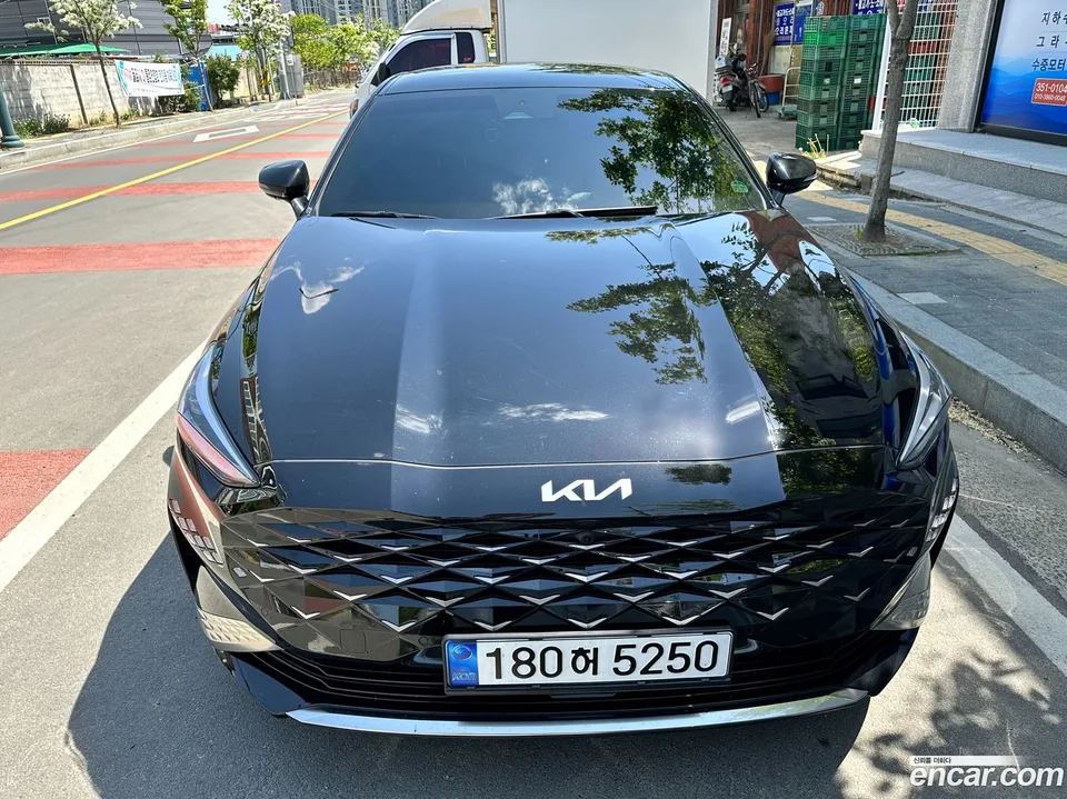 Kia K8 Hybrid 2022 — фото 1, купить с доставкой в Москву