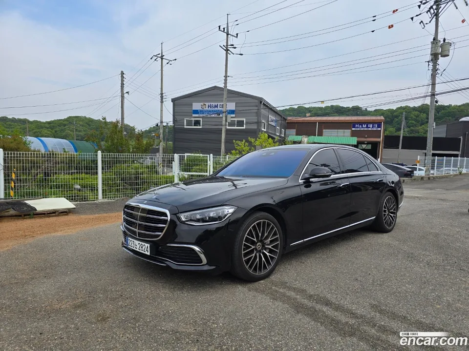 Mercedes-Benz S-Class S580L 4MATIC 2023 — миниатюра 3