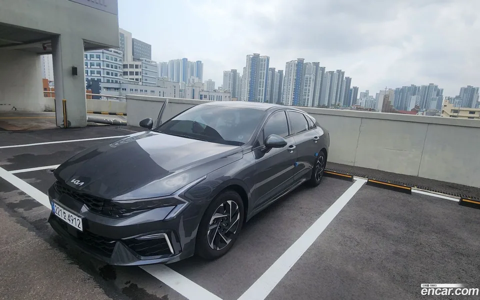 Kia K5 Hybrid 2024 — миниатюра 2