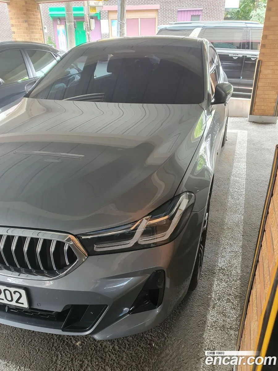 BMW 6 Series GT 630i xDrive M 2023 — миниатюра 2