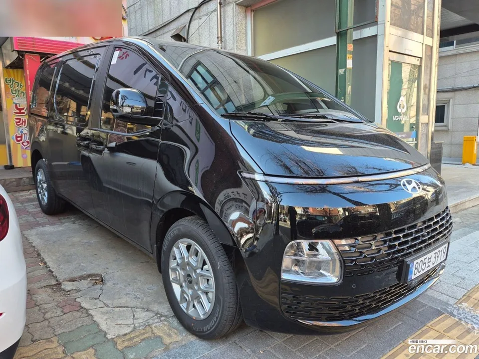 Hyundai Staria HEV 1.6 3 2025 — миниатюра 3