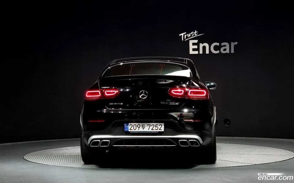 Mercedes-Benz GLC-Class AMG GLC63 S 4MATIC+ 2023 — миниатюра 4