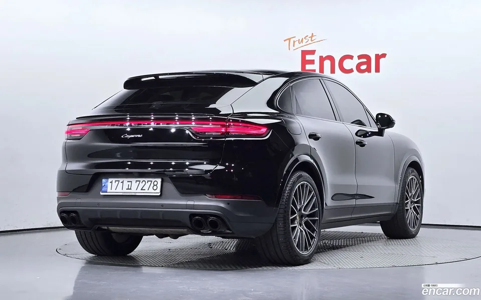 Porsche Cayenne 3.0 2022 — миниатюра 2