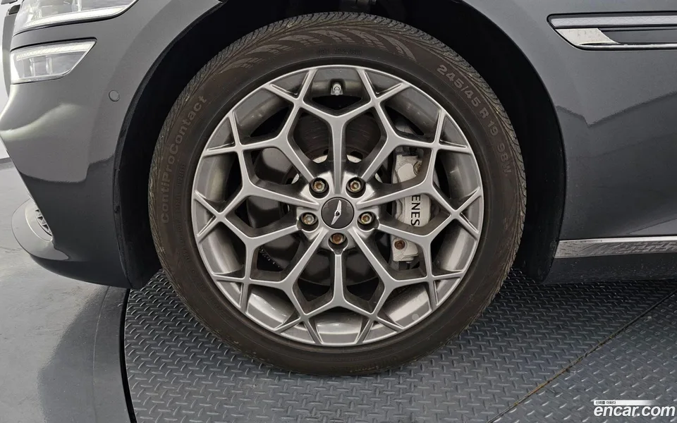 Genesis G80 2.5 2WD 2023 — миниатюра 5