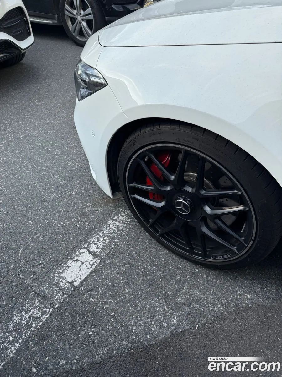 Mercedes-Benz CLA-Class AMG CLA 45 S 4MATIC+ 2023 — миниатюра 2