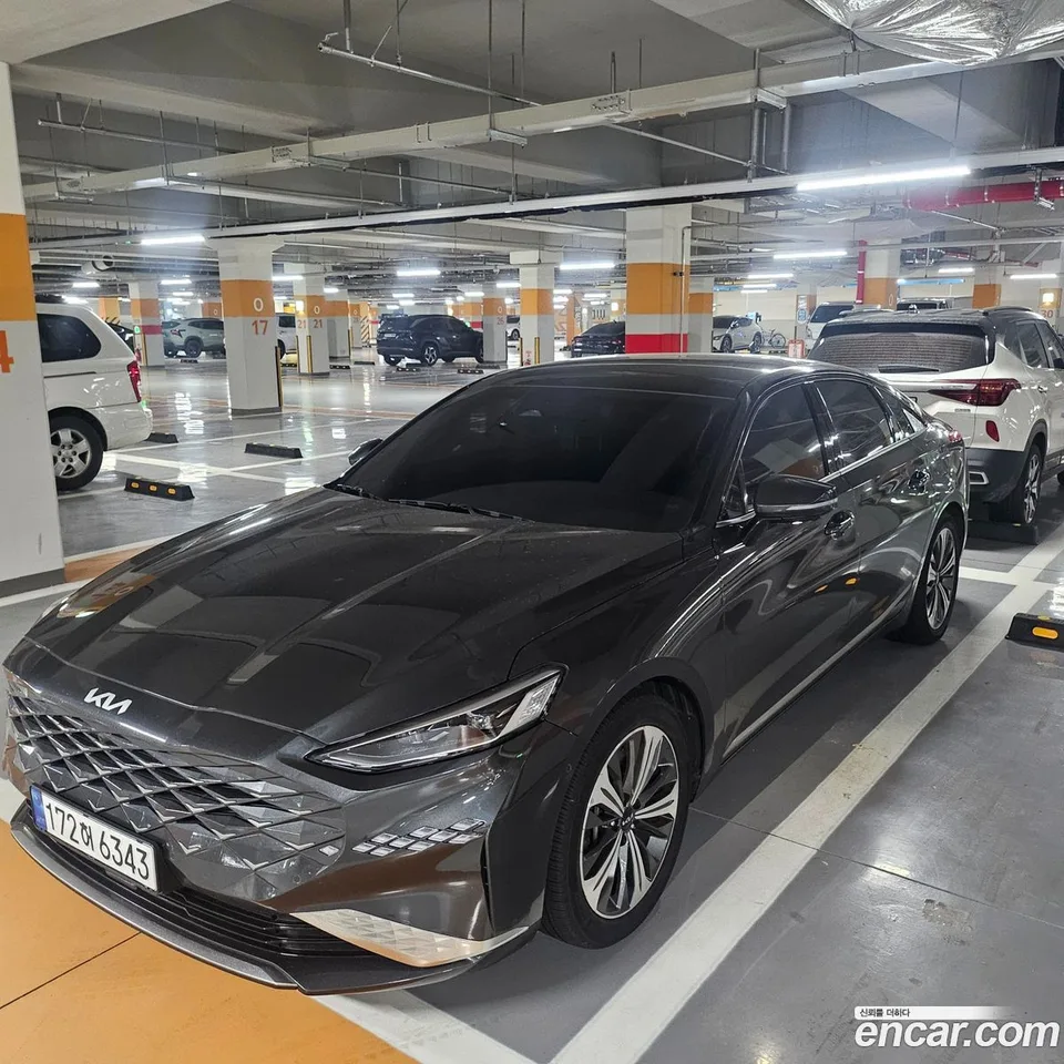 Kia K8 3.5 2WD 2022 — фото 1, купить с доставкой в Москву
