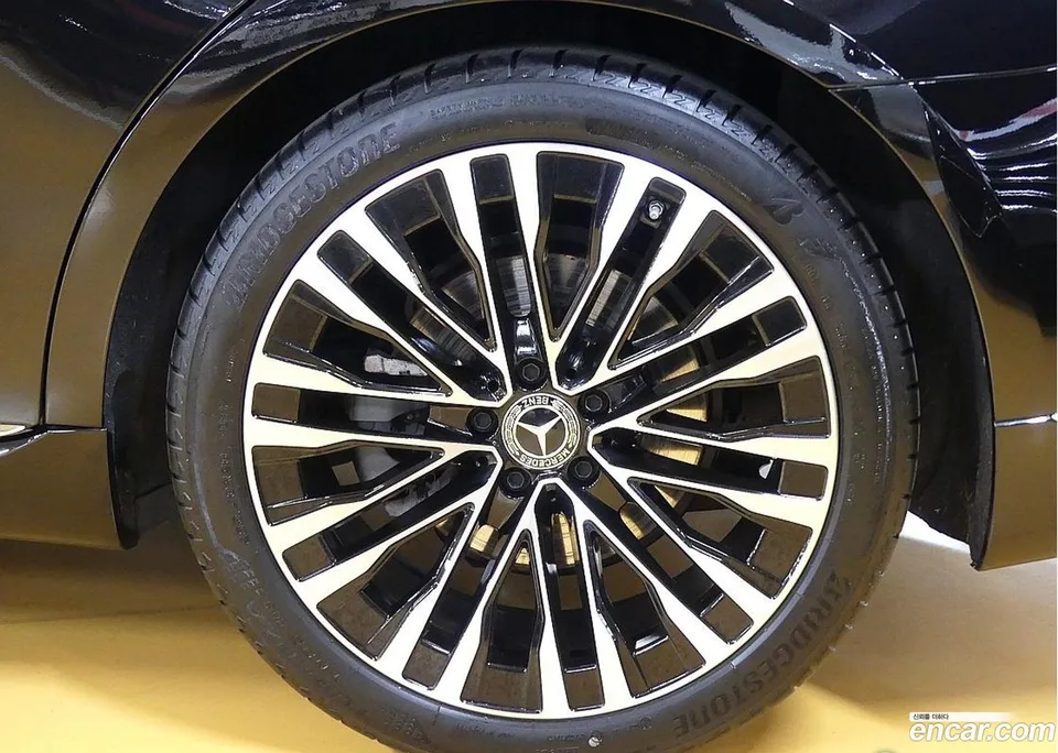 Mercedes-Benz S-Class S450L 4MATIC 2023 — миниатюра 5