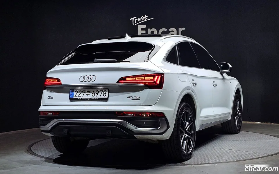 Audi Q5 40 TDI 2023 — миниатюра 2