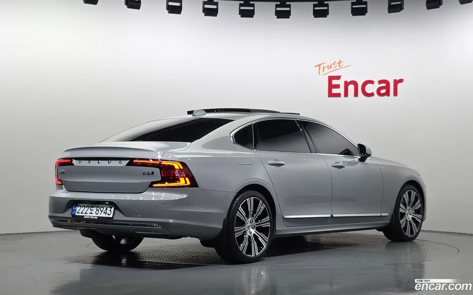 Volvo S90 B6 AWD 2024 — миниатюра 2