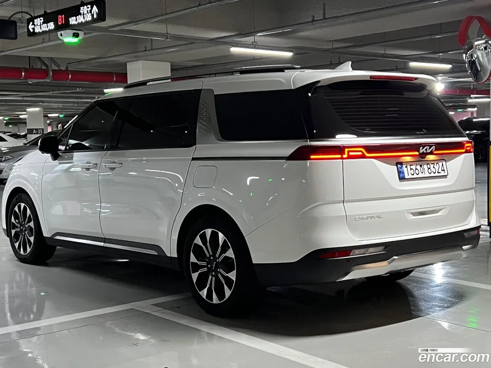 Kia Carnival 7 2023 — миниатюра 5