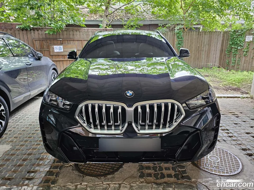 BMW X6 xDrive40i M 2025 — миниатюра 4