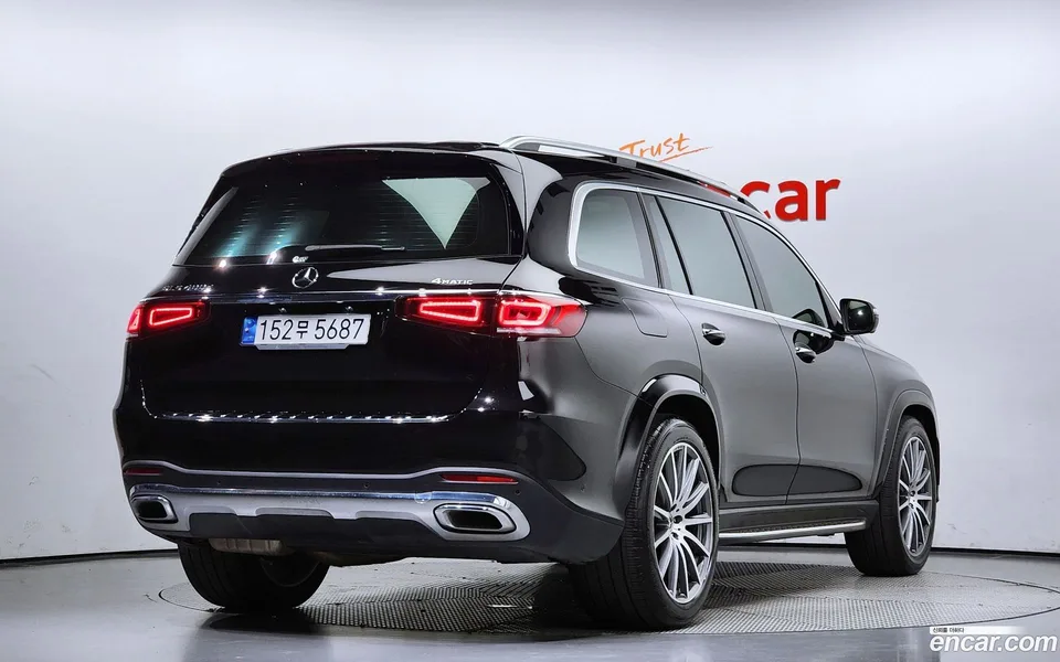 Mercedes-Benz GLS-Class GLS400d 4MATIC 2023 — миниатюра 2