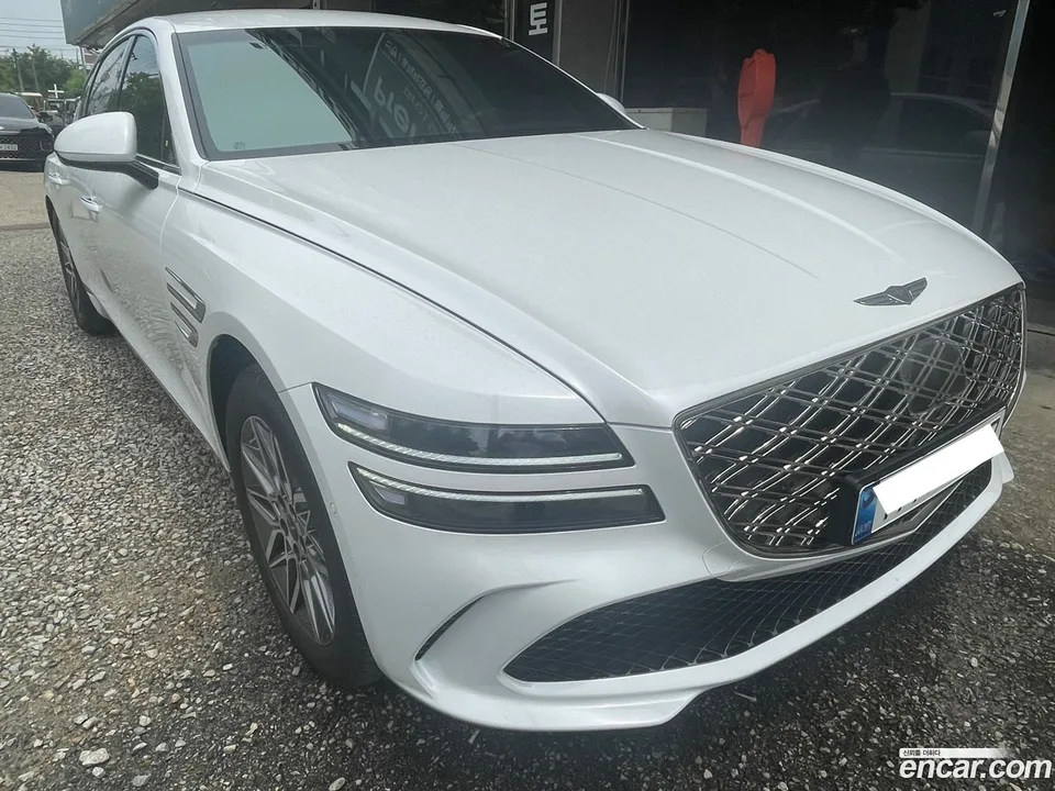 Genesis G80 2.5 AWD 2025 — фото 1, купить с доставкой в Москву
