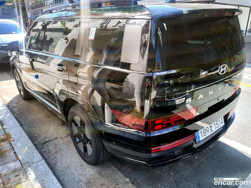 Hyundai Santa Fe HEV 1.6 2WD 2024 — миниатюра 3