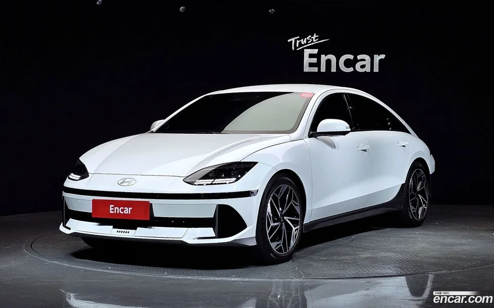 Hyundai Ioniq 6 AWD 2022 — фото 1, купить с доставкой в Москву