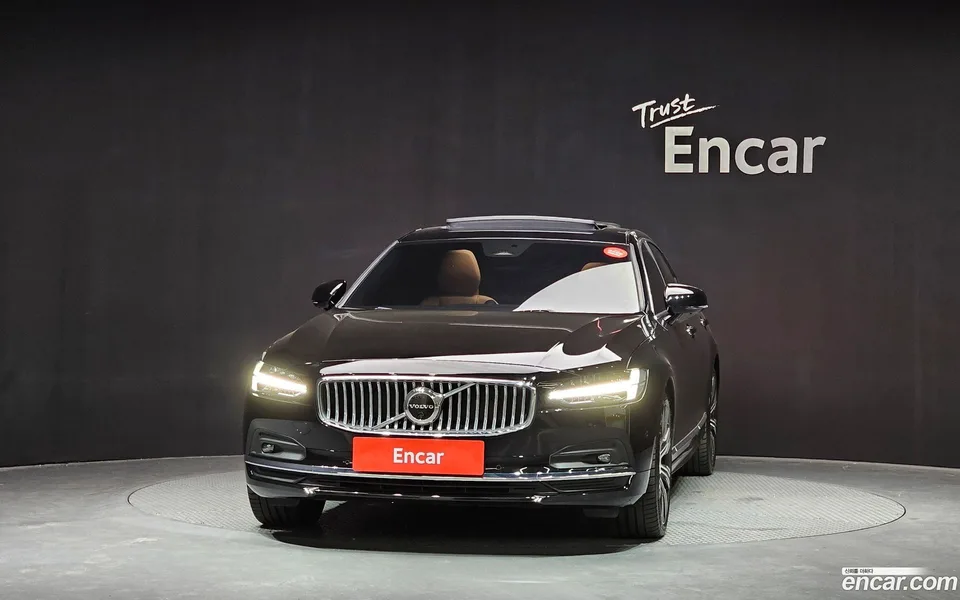 Volvo S90 B6 AWD 2023 — миниатюра 3