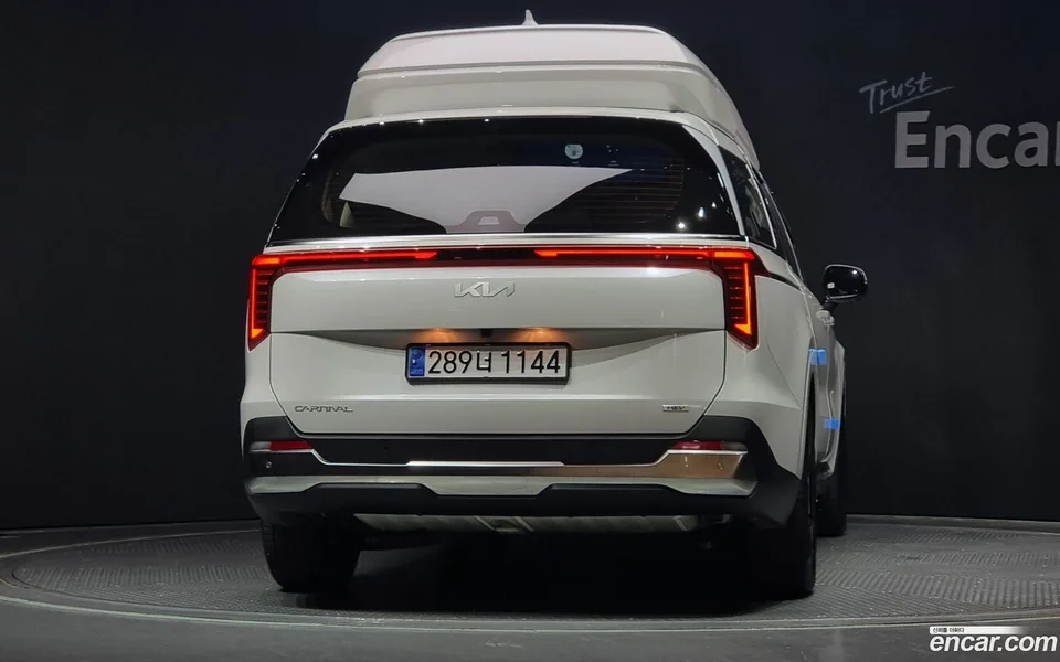 Kia Carnival HEV 9 2024 — миниатюра 4