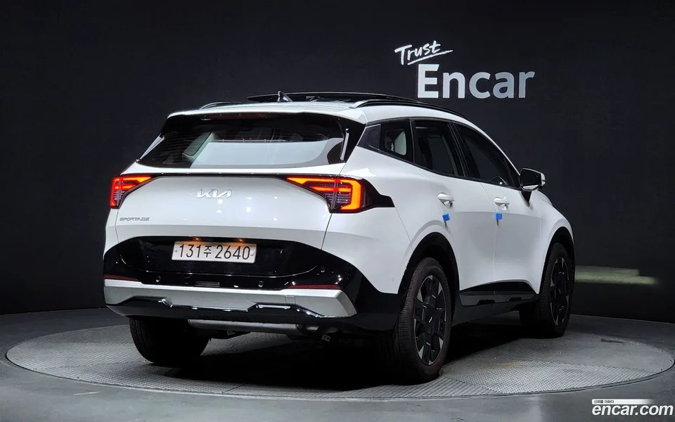 Kia Sportage 1.6 2WD 2024 — миниатюра 2