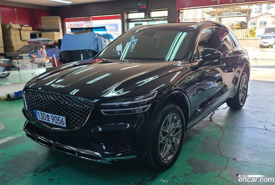 Genesis GV70 2.5T AWD 2024 — миниатюра 2
