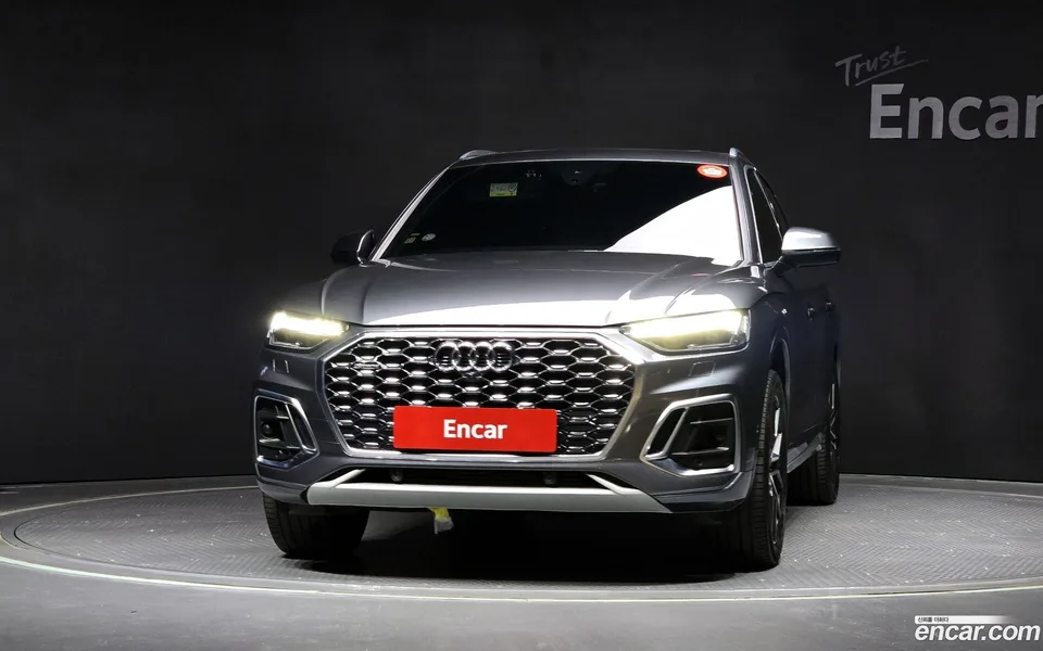 Audi Q5 45 TFSI 2023 — миниатюра 3