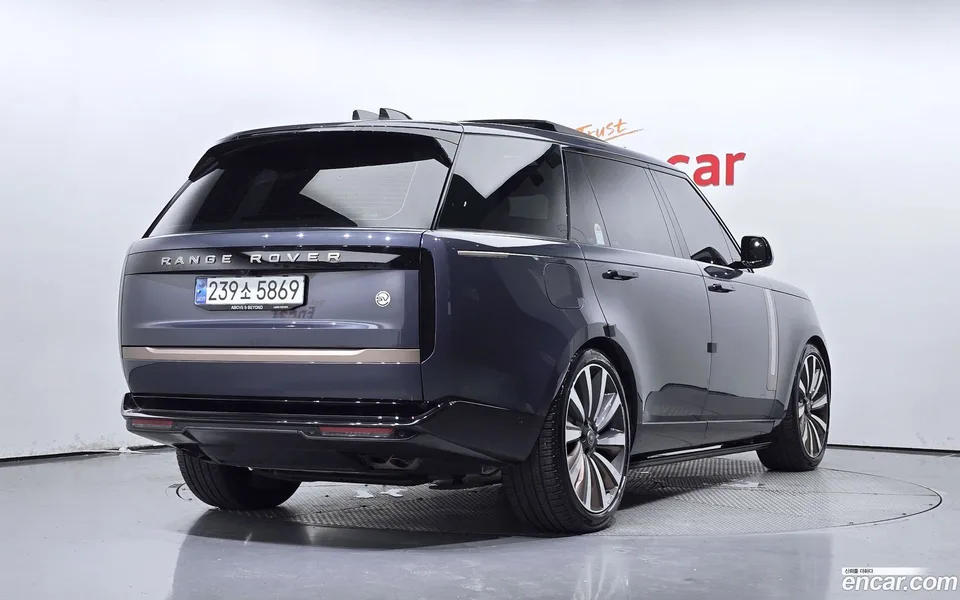 Land Rover Range Rover P615 SV LWB 2024 — миниатюра 2