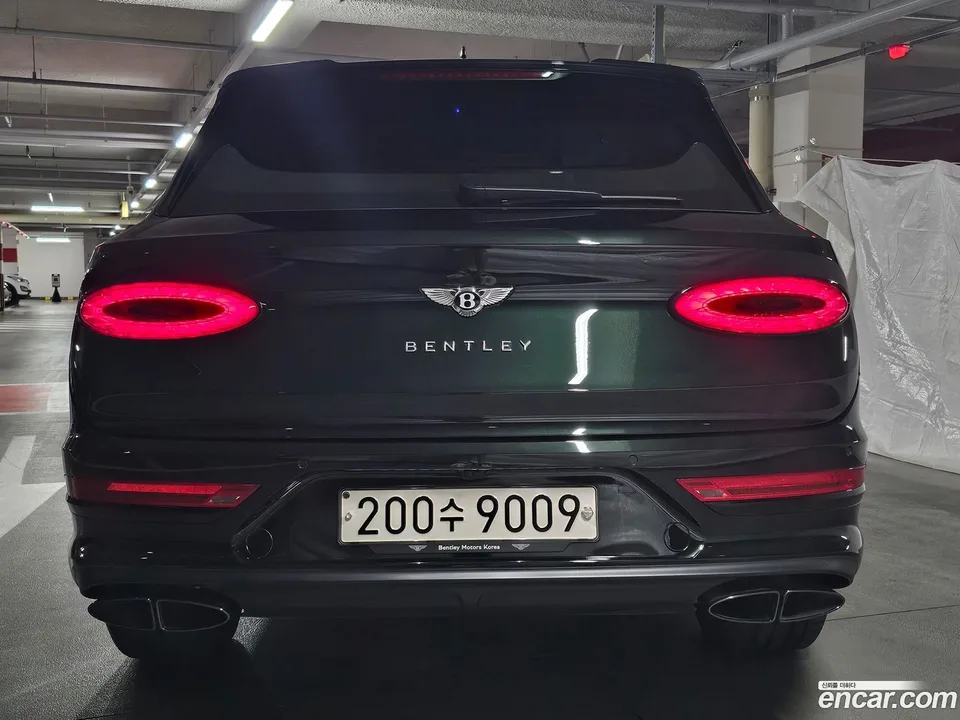 Bentley Bentayga 4.0 V8 EWB 2024 — миниатюра 4