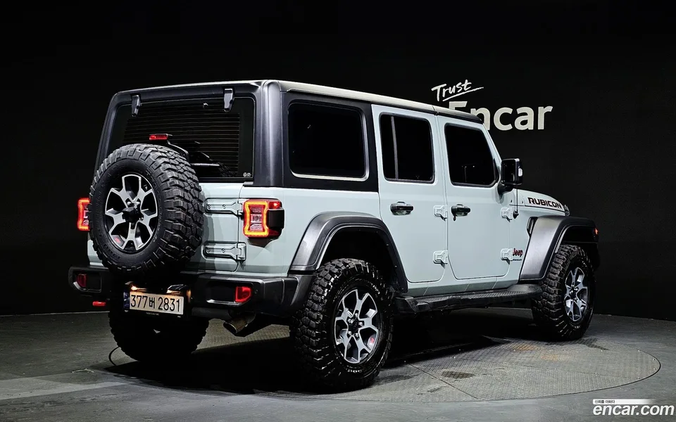 Jeep Wrangler 2.0 4 2023 — миниатюра 2