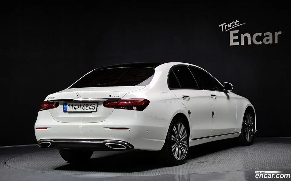 Mercedes-Benz E-Class E450 4MATIC 2022 — миниатюра 2