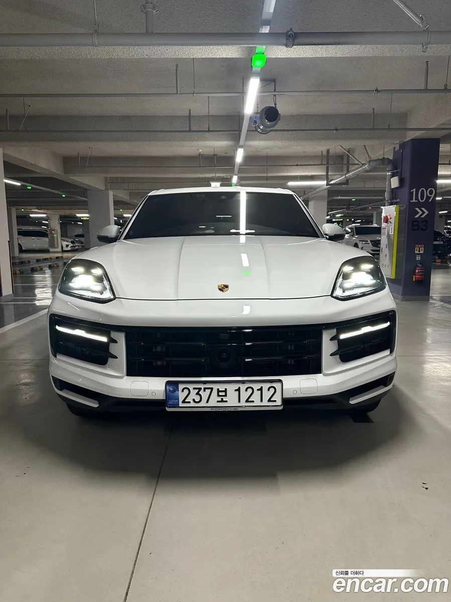 Porsche Cayenne 3.0 2024 — миниатюра 2