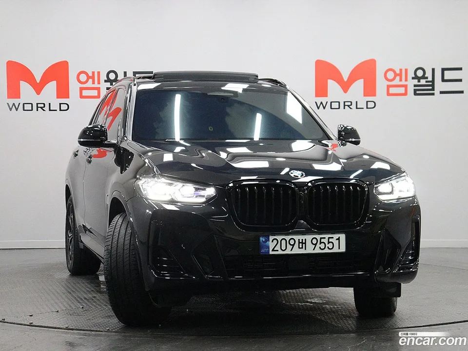 BMW X3 xDrive 20i M 2023 — миниатюра 2