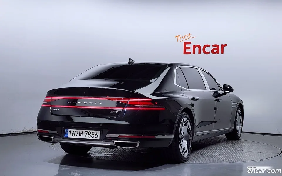 Genesis G90 3.5 e-S/C AWD LWB 2022 — миниатюра 2
