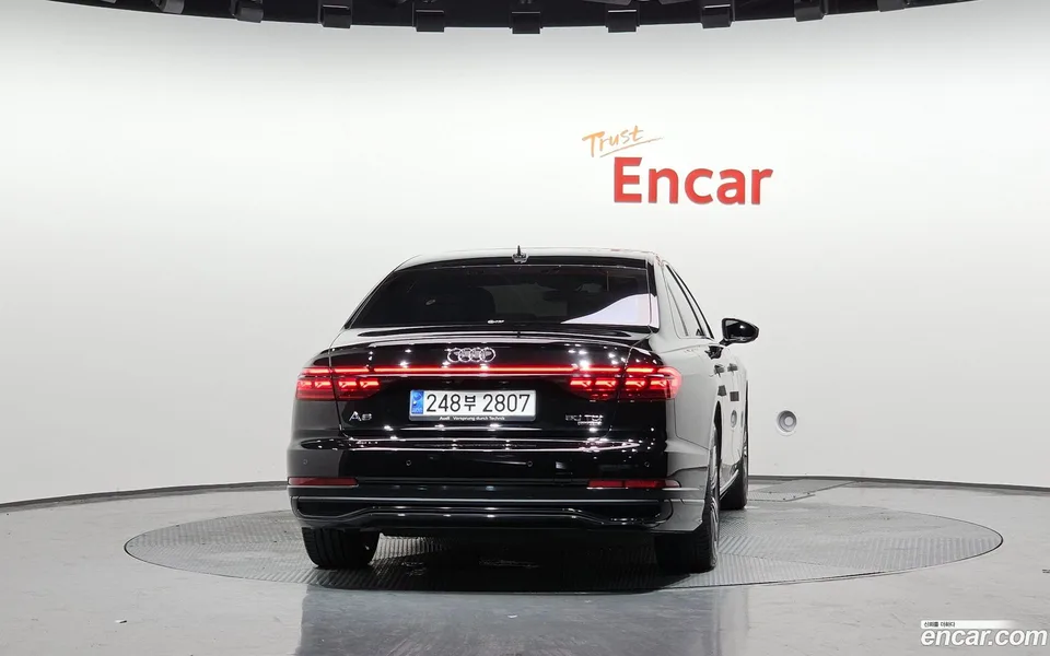 Audi A8 50 TDI 2023 — миниатюра 4