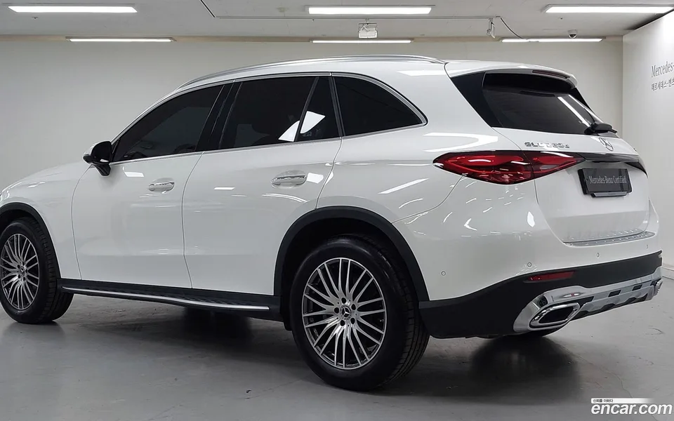 Mercedes-Benz GLC-Class GLC220 d 4MATIC 2023 — миниатюра 2