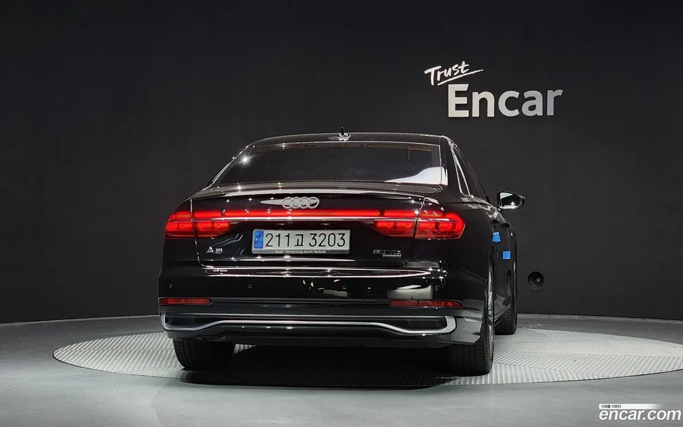 Audi A8 50 TDI 2023 — миниатюра 4