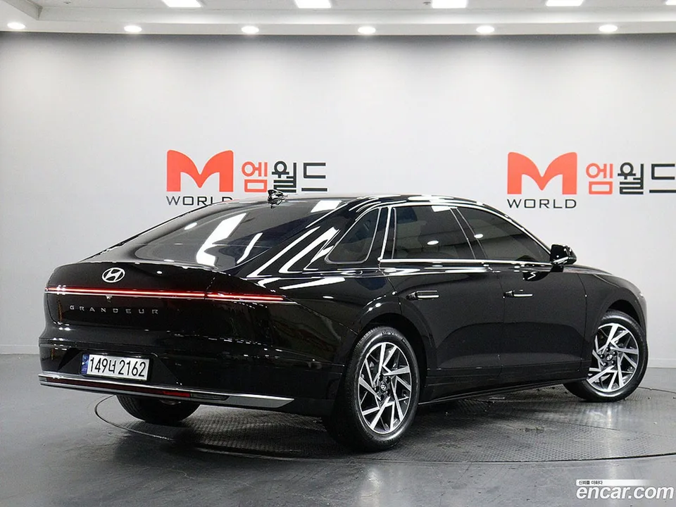 Hyundai Grandeur Hybrid 2023 — миниатюра 3