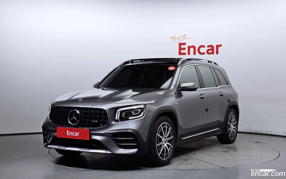 Mercedes-Benz GLB-Class AMG GLB35 4MATIC 2023 — фото 1, купить с доставкой в Москву