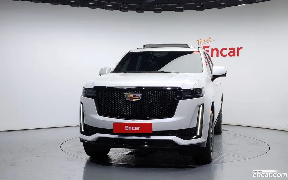 Cadillac Escalade 6.2 2022 — миниатюра 3