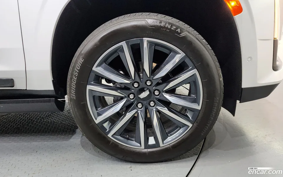 Cadillac Escalade 6.2 2022 — миниатюра 5