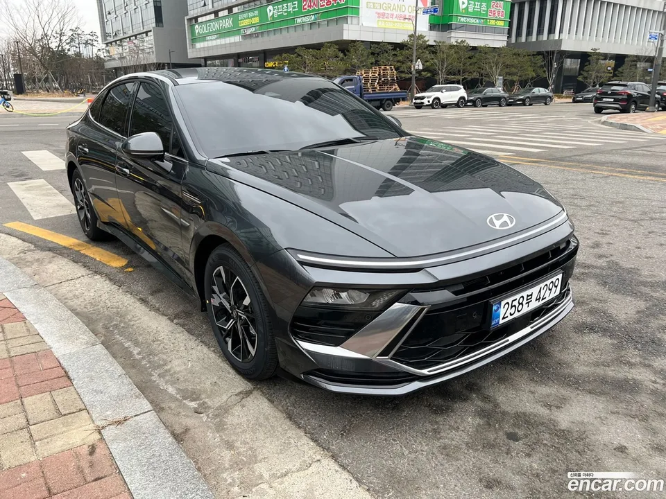 Hyundai Sonata The Edge 2.0 2025 — миниатюра 2