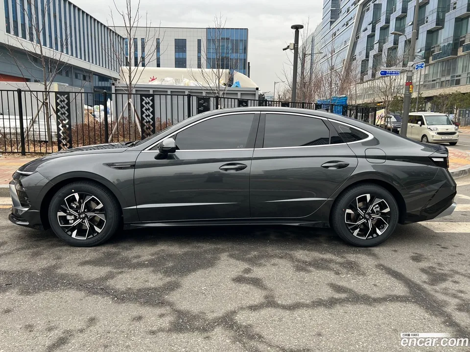 Hyundai Sonata The Edge 2.0 2025 — миниатюра 4