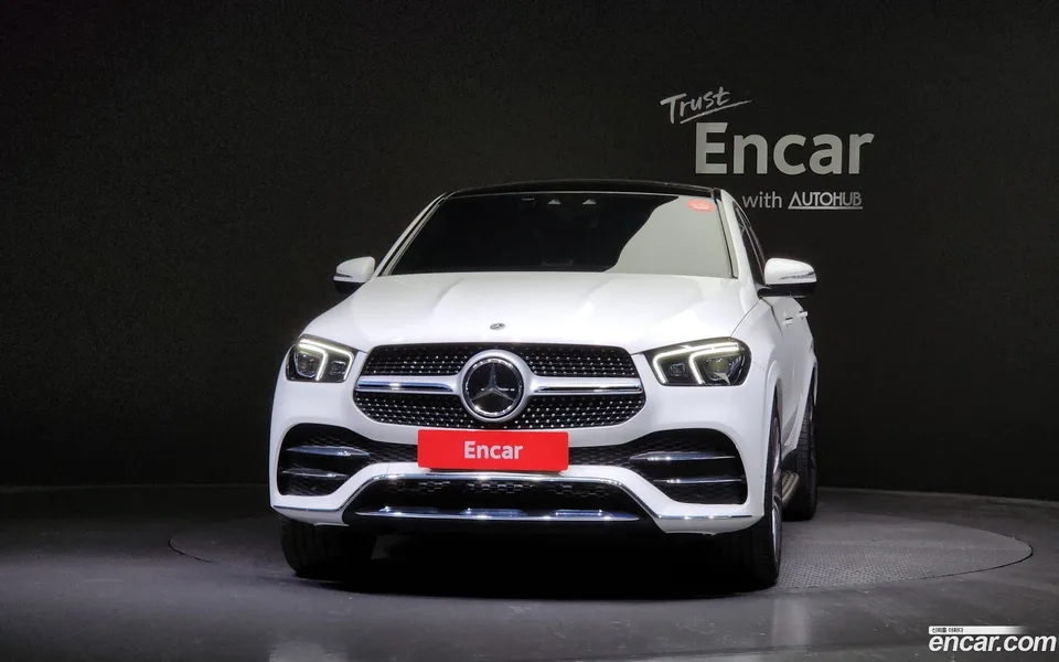 Mercedes-Benz GLE-Class GLE400d 4MATIC 2023 — миниатюра 3