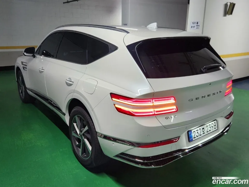 Genesis GV80 2.5T 2WD 2025 — миниатюра 2