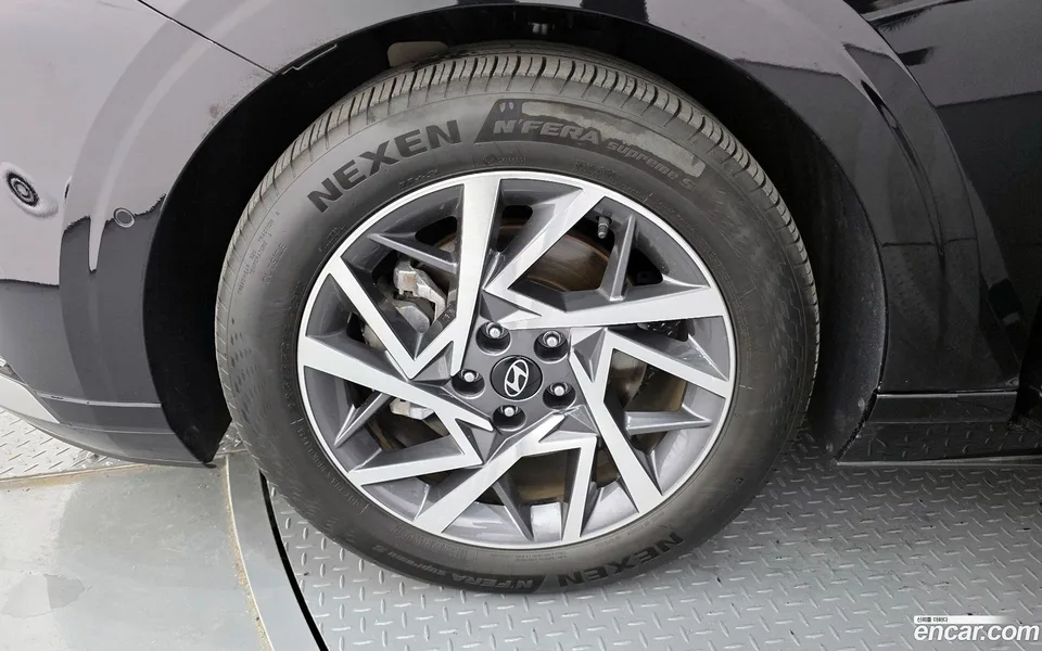 Hyundai Grandeur 2.5 2WD 2023 — миниатюра 5
