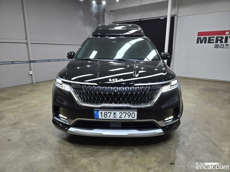 Kia Carnival 9 2022 — миниатюра 2