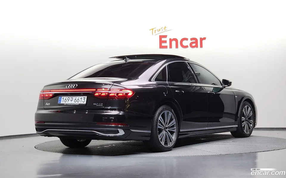 Audi A8 50 TDI 2023 — миниатюра 2