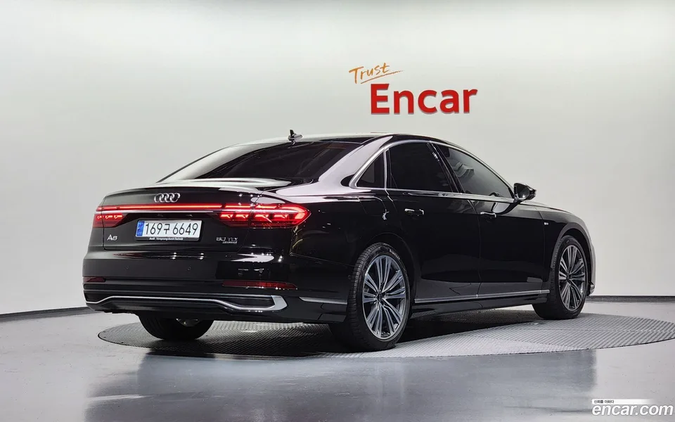 Audi A8 50 TDI 2023 — миниатюра 2