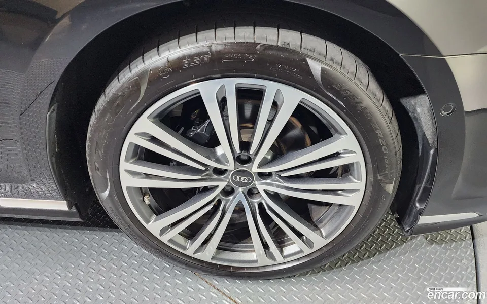 Audi A8 50 TDI 2023 — миниатюра 5