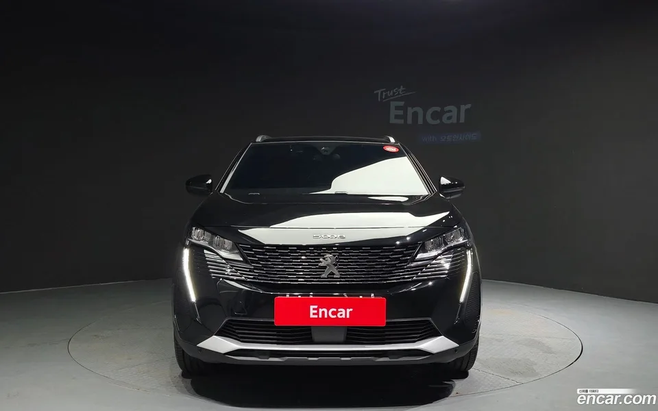 Peugeot 5008 1.2 Pure Tech 2024 — миниатюра 3