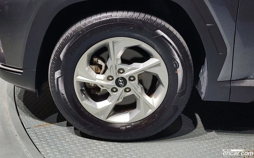 Hyundai Tucson 1.6 4WD 2023 — миниатюра 5