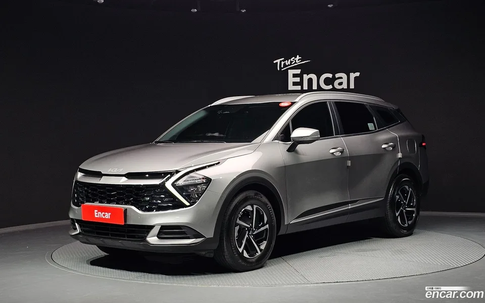 Kia Sportage Hybrid 4WD 2024 — фото 1, купить с доставкой в Москву